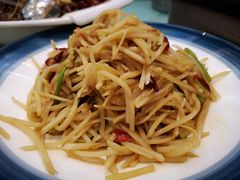 -鹊华居·地道鲁菜·海鲜·融合味(大明湖店)