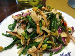 -那家老院子东北菜·饺子·小鸡炖蘑菇(艳华街店)