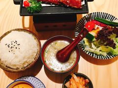 -越光米贩精致料理餐厅(金鹰店)