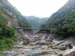 -燕子河大峡谷天坑仙境