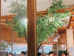 大堂-蜜桃餐厅·伴山(湖滨商业街店)