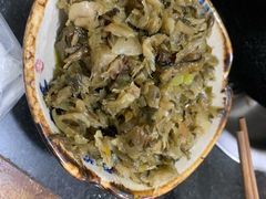 咸菜-石灰市毛记烧鸡公(解放碑店)
