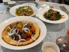 -汗腾格里·风味餐厅(新疆驻京办店)