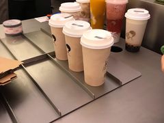 -喜茶(迪士尼小镇DP店)