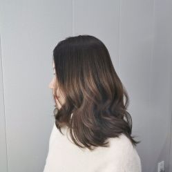 -都市靓剪烫染沙龙