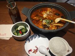 -渝是乎酸菜鱼(龙旗购物中心店)