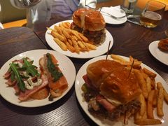 -瑞食酒馆 La Taverne Suisse