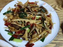 -牛八宝桂林米粉(八里庄店)