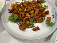 -犇逸·乐山跷脚牛肉·四川现炒(览海店)