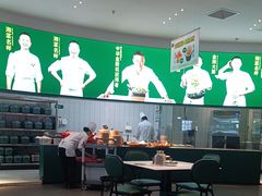 -费大厨辣椒炒肉(黄兴中心广场店)