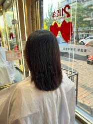 -一東造型烫发染发