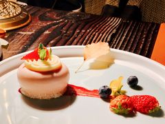 -Golden Lily河内巴黎法越料理餐厅(建国西路店)