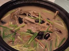 -陈江波老鸭煲(化工路店1号店)