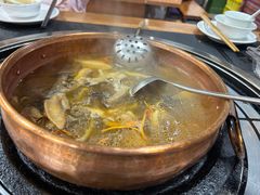 -阿山卓·野生菌火锅·纳西火塘烤肉