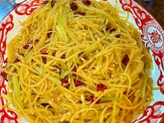 -周记老沈阳焦火鸡架