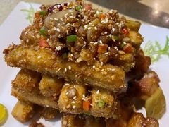 -铜锣湾·有麝自然香(重庆新天地店)