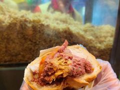 -Bánh Mì Huynh Hoa