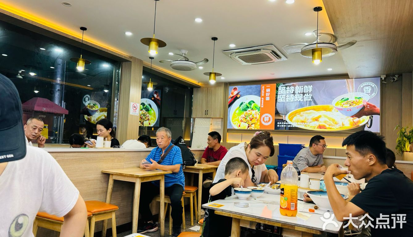             中式快餐也能吃出满足