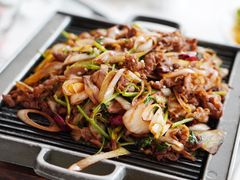 葱爆羊肉-旺顺阁鱼头泡饼(小红门店)