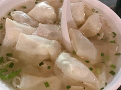 鲜肉小馄饨-四季春(美食街店)