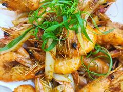 -覃记海鲜美食餐厅