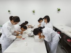 -美斯烘焙培训学院•蛋糕•面包•咖啡(宝安校区)
