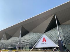 -东浩兰生上海世博展览馆