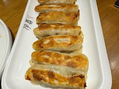 招牌三鲜锅贴-伊喜饺子·烤鸭(五道口学院路店)