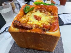 茄汁鸡扒大金砖焗饭-锦园春香港茶餐厅(西海湾旗舰店)