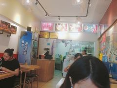 -爱民螺蛳粉(育才路店)