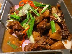 锅仔香焖小牛肉-弄堂里(雨花客厅店)