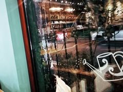 -初见咖啡(青大路店)