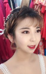 -莫小姐婚纱