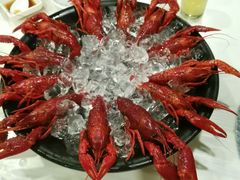 -虾弄弄海派小龙虾·牛羊蝎子火锅