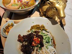 -百春原湖南牛肉粉(百联世纪店)
