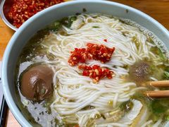 清汤全家福-全家福米线