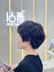 -十六番发型师事务所