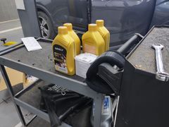 -利豪广厦吉利专营店