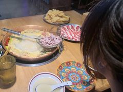 -洱火云南酸菜牛肉火锅(石景山当代商城店)