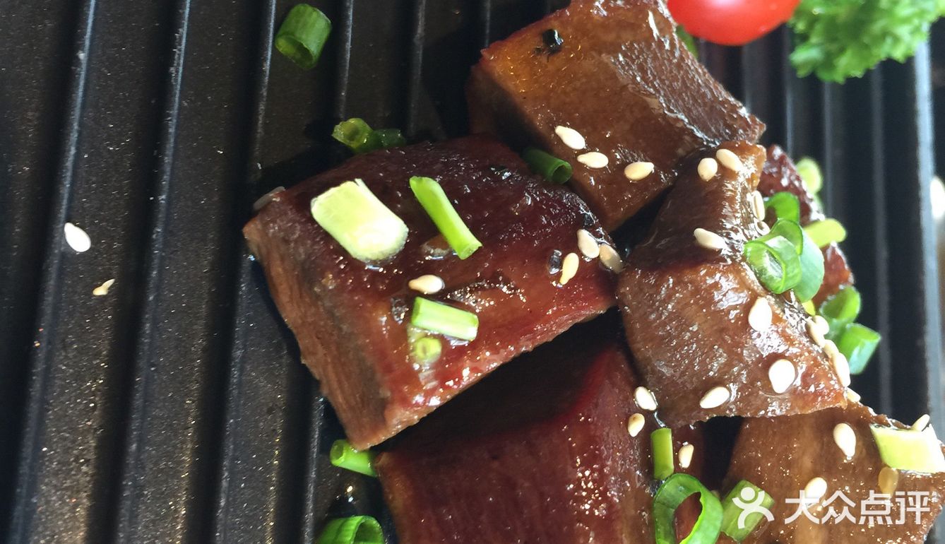 烫熟之后口感脆又甜，不过汤底偏咸