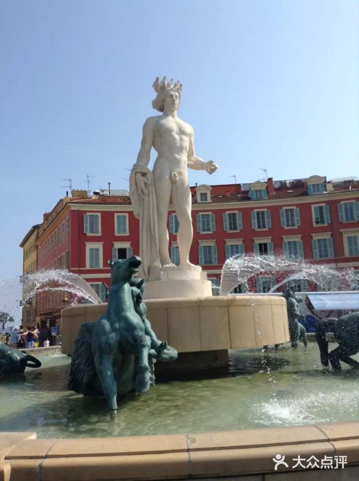 马塞纳广场图片