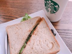-星巴克(深圳龙岗广百店)