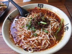 -胖涛小面卡塔店