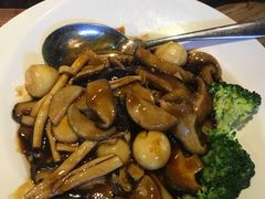 野山菌鹌鹑蛋-小放牛炒菜馆(军校店)