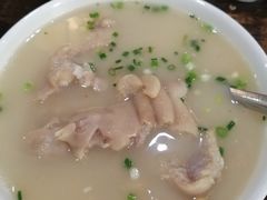 雪豆炖蹄花-牛王庙(龙华花园店)