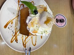 -Dazzling Cafe 蜜糖吐司专卖店