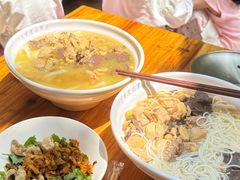 -文山荷鲜居(翠湖店)