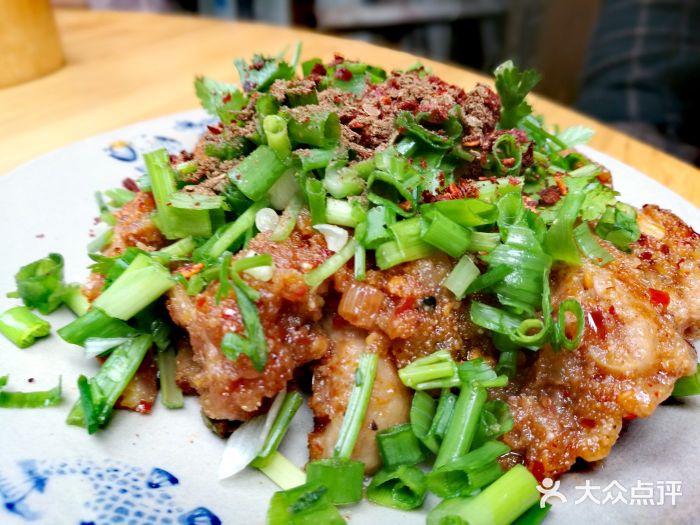 冯四孃跷脚牛肉·非物质文化遗产店粉蒸肥肠图片