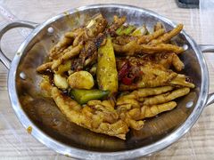 -江城燕子大排档(江汉路步行街店)