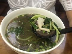 酸辣鸭血汤-常鲜德乐购迎桂馒头店(麻巷公寓店)